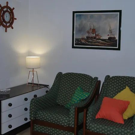 At Ocean View Appartement