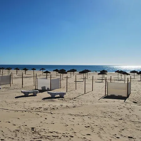 At Ocean View Monte Gordo